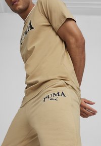 Puma SQUAD - Trainingsbroek - prairie tan