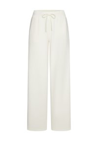 Weite Hosen aus einem weichen weißen Stoff mit einem elastischen Bund und Kordelzug. Das Design zeichnet sich durch eine glatte Textur und einen minimalistischen Stil aus.