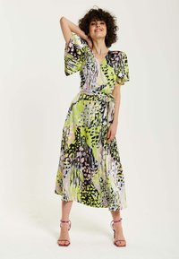 Liquorish ABSTRACT PRINT MIDI WRAP - Day dress - multi coloured
