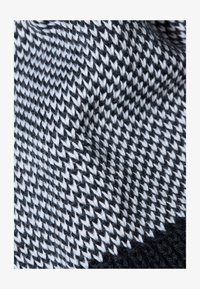 Niet geselecteerd, marine white