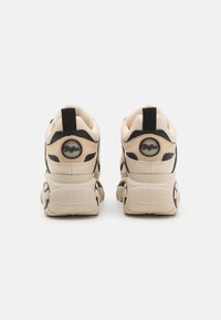 Buffalo Baskets basses - beige/black