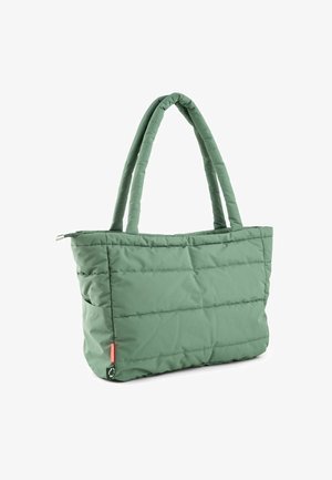 Grøn quilted tote taske med to runde håndtag, med en lynlåslukning i toppen og en sidelomme. Fremstillet af slidstærkt, letvægtsstof.