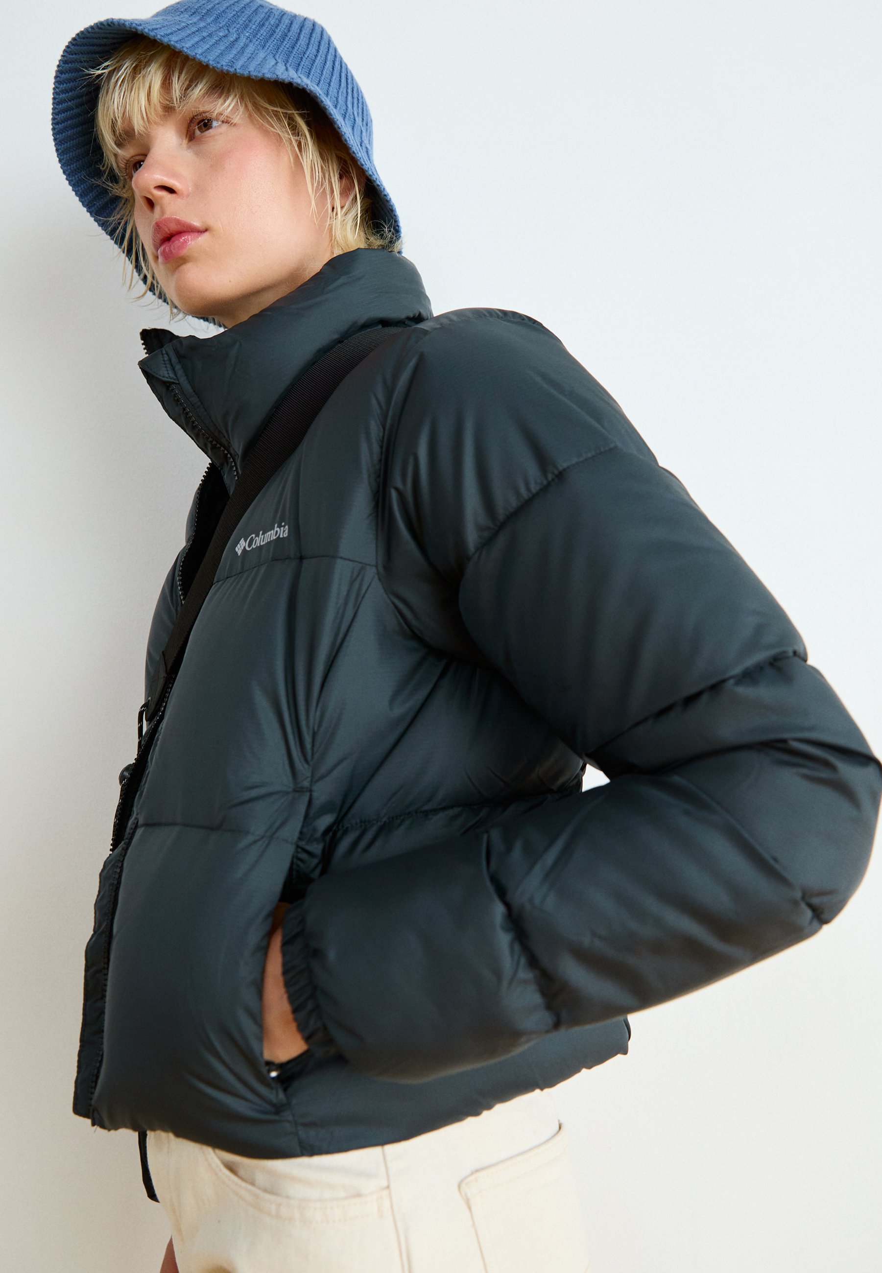 Columbia PUFFECT CROPPED - Winter jacket - black - Zalando