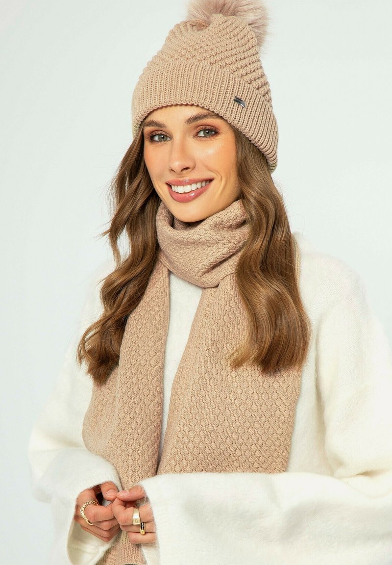 WITTCHEN Écharpe - beige