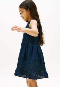 Tommy Hilfiger BRODERIE ANGLAISE  - Vestido informal - dark night navy