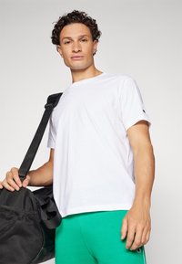 Champion CREWNECK TEE 2 PACK - Basic T-shirt - white/black