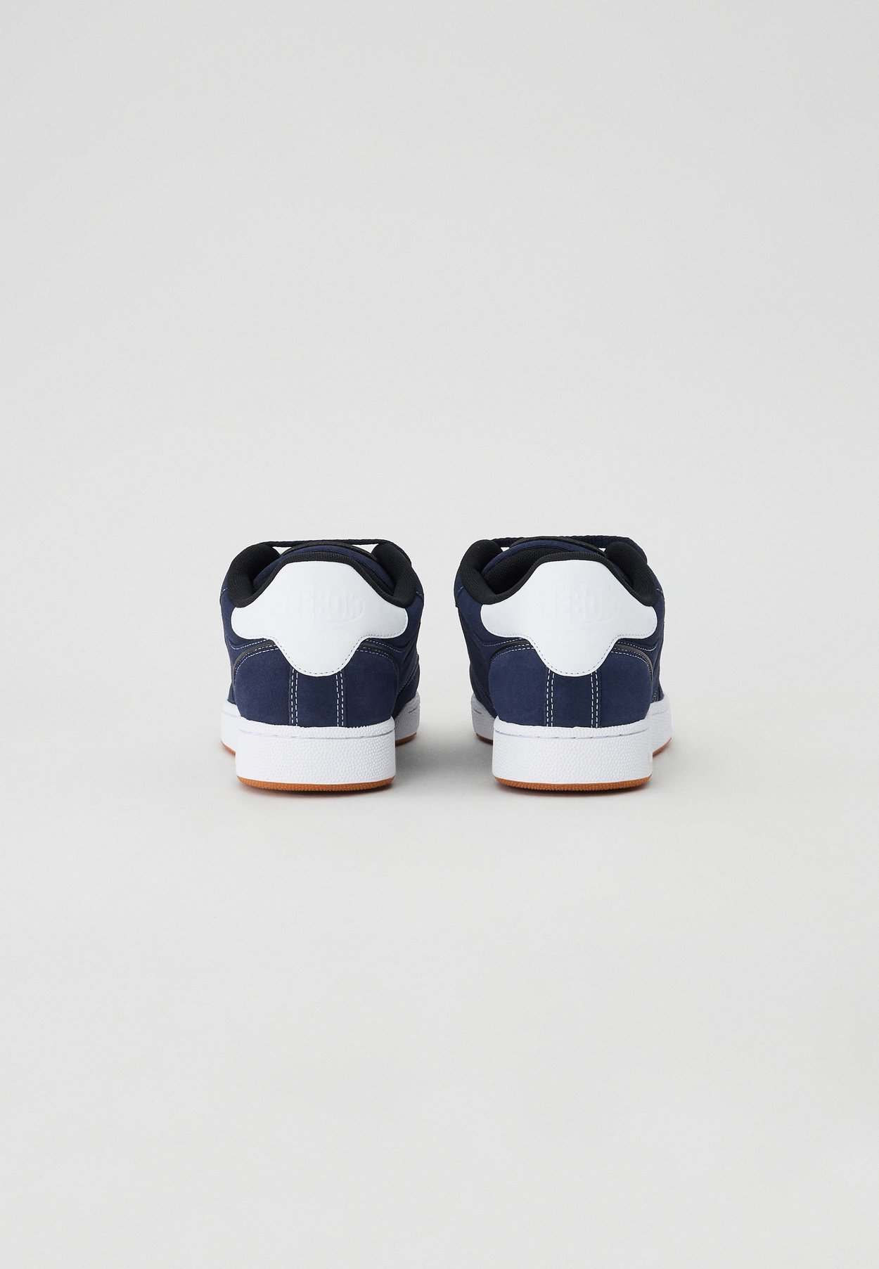 CLUB C BULC UNISEX