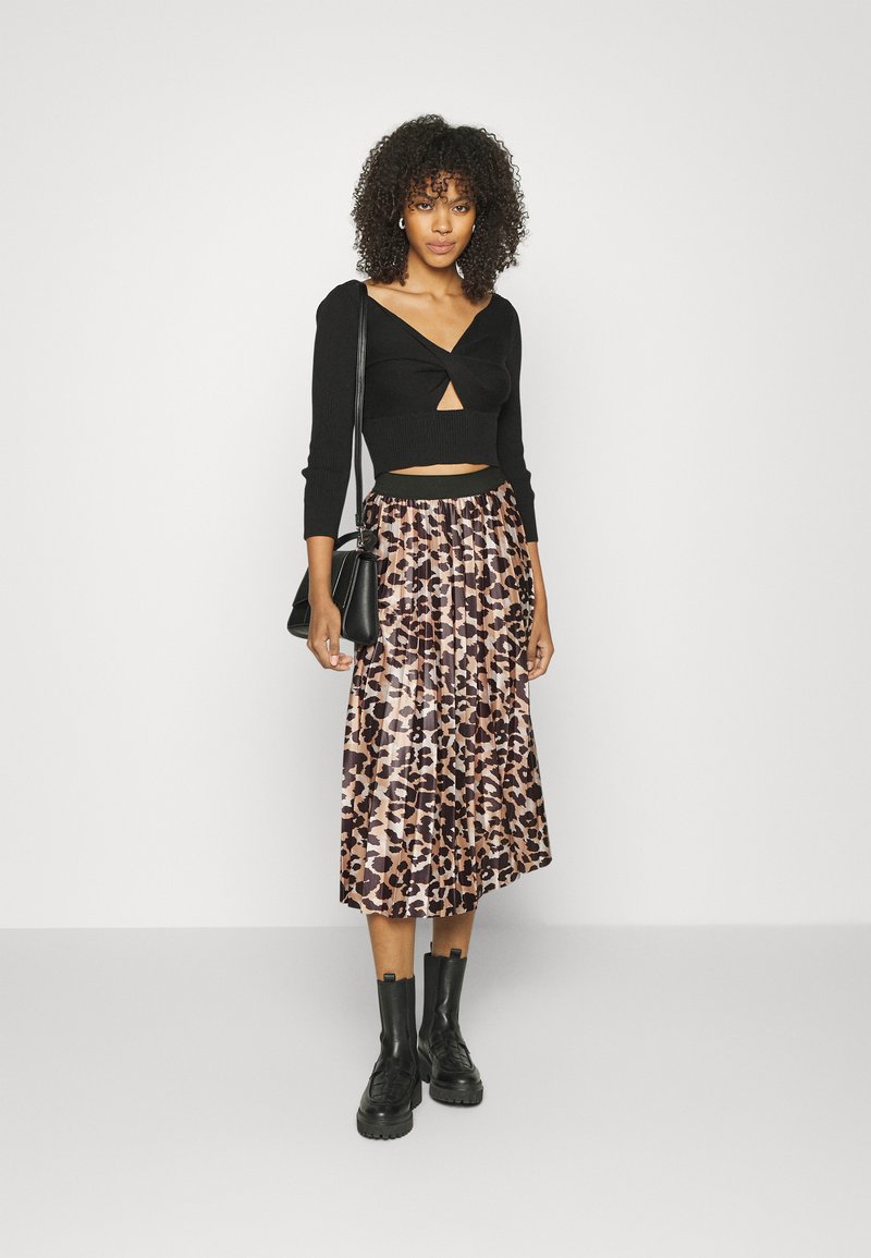 VILA VINITBAN MIDI NOOS A-line skirt black