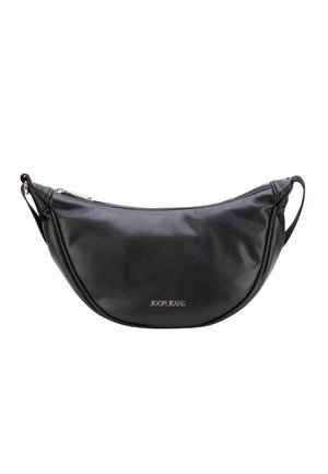 Schwarze, sichelförmige Umhängetasche aus Leder mit Reißverschluss und "JOOP! JEANS"-Logo in der vorderen Mitte.