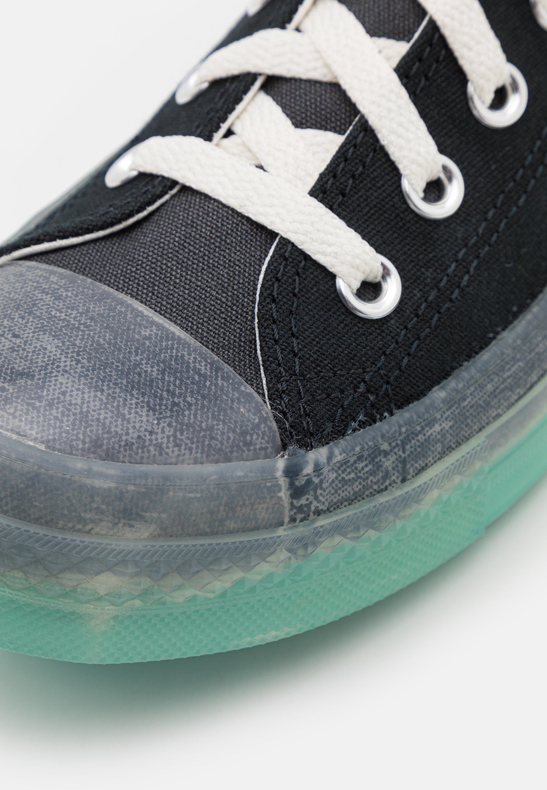 converse chuck taylor storm