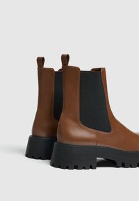 PULL&BEAR Ankle boot