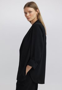 Ipekyol ACCENTED - Short coat - black