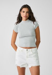 Stradivarius WITH CAP SLEEVES  - Základné tričko - grey