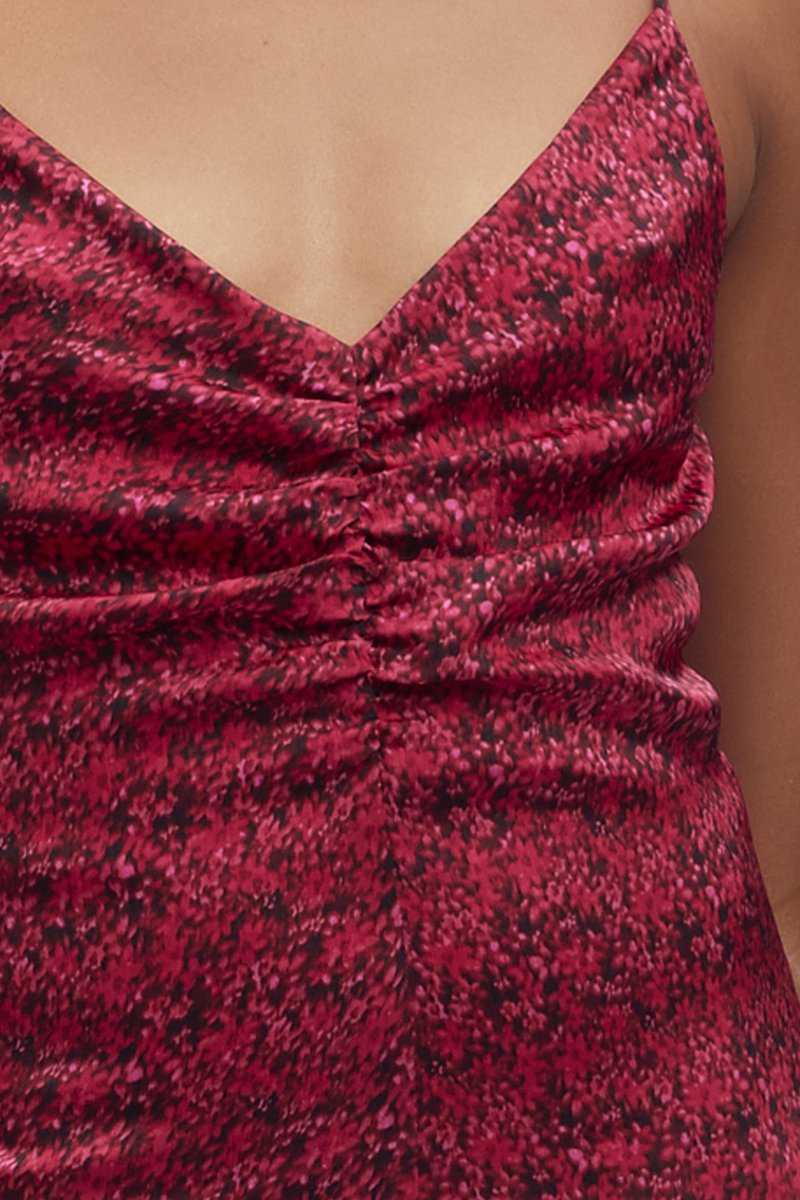 open lace back dress Relevé Fashion
