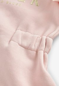 Baker by Ted Baker Nappali ruha - pink
