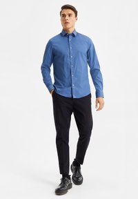 WE Fashion THE SMART - Formalna srajca - blue/grey