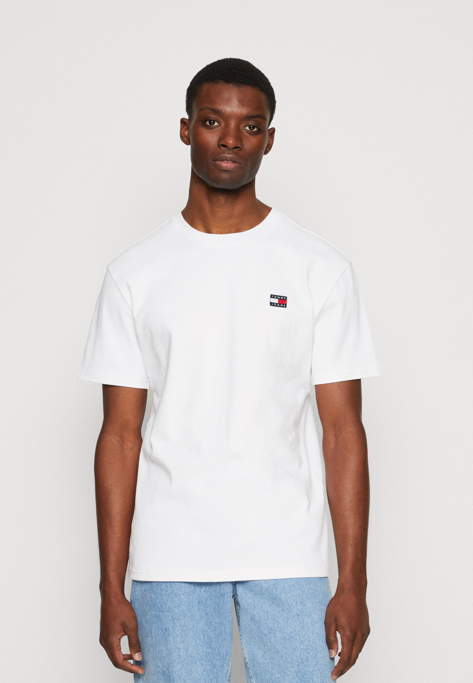 tjm tommy badge tee