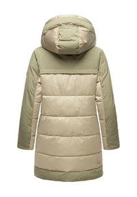 Fodrad jacka med en grön och beige färgsättning. Har en huva, horisontell sömnad och en slät, glänsande yta.