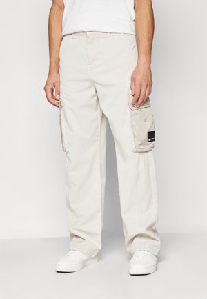 Karl Lagerfeld Jeans UTILITY PANT - Cargobyxor - whitecap gray