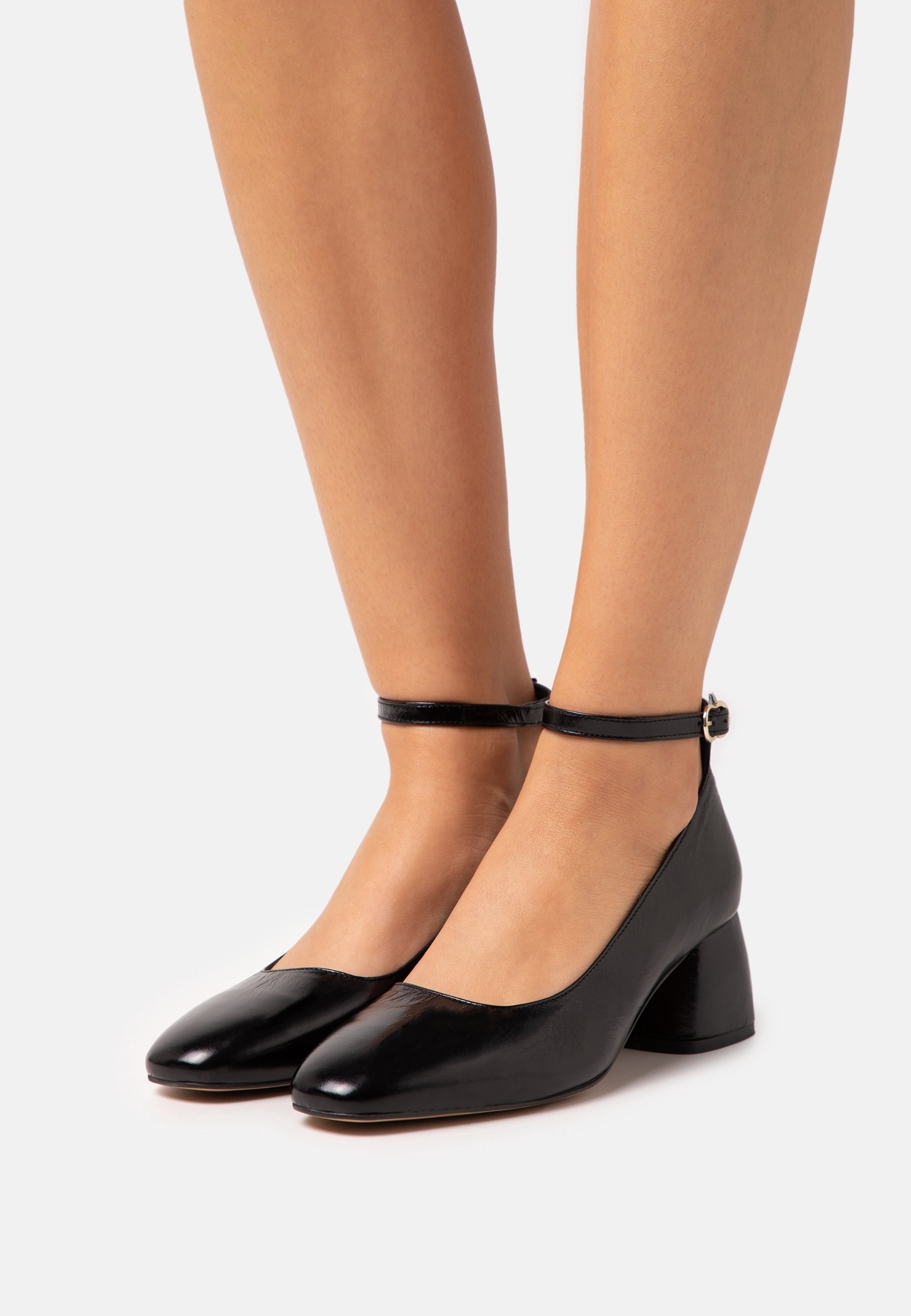 Escarpins Minelli Noir Taille 38 – Cuir De Veau, Talon Aiguille Haut, Neufs Sans Boîte
