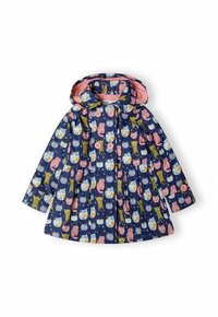 Námořnický plášť do deště s kapucí, zdobený barevným potiskem kočky a zvířat. Růžové vnitřní podšívka a detaily knoflíků, texturovaný voděodolný materiál.