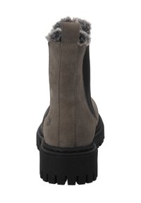 Grauer Wildleder-Stiefel mit schwarzer Gummisohle, Zuglasche hinten, Kunstfellbesatz und elastischen Seitenteilen für einfaches Anziehen. Flache, gerippte Laufsohle.