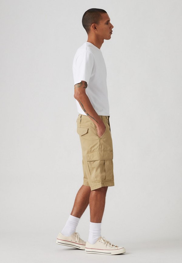 CARRIER CARGO - Shorts - harvest gold3