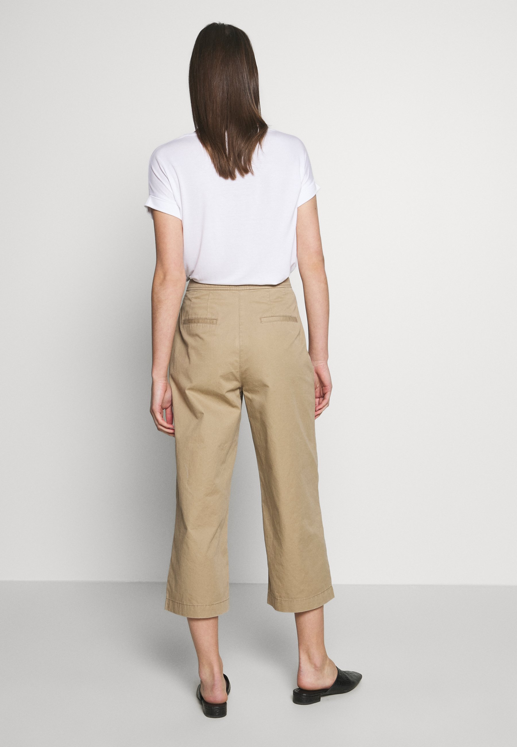 Esprit CULOTTE - Pantalones - beige - Zalando.es