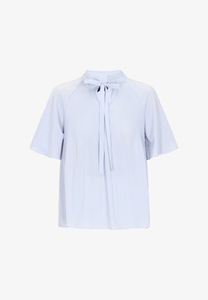 Lichtblauwe blouse met korte mouwen, voorzien van een geplooid ontwerp, ronde halslijn en strikdetail aan de voorkant. Glad materiaal met een comfortabele pasvorm.