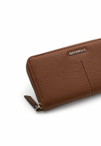 Emily & Noah Portefeuille - cognac 700