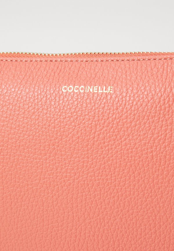 BEST CROSSBODY - Clutch2