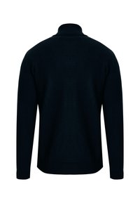 Svart stickad tröja med hög krage och ribbade ärmslut. Tillverkad av mjukt material, har den en slät yta och en klassisk passform.