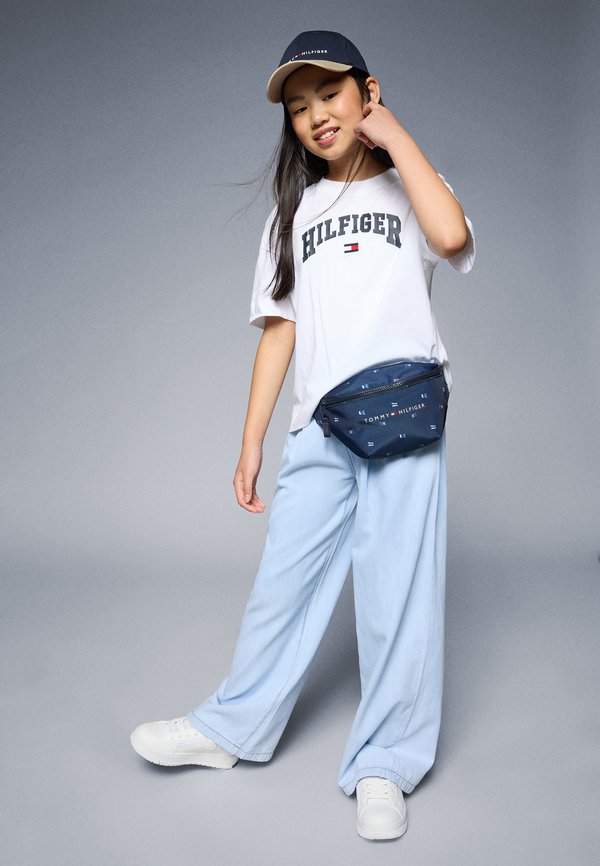 MELANGE VARSITY ARCHIVE TEE - Print T-shirt2