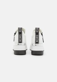 MICHAEL Michael Kors Sneakers basse - white