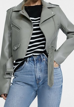 Stradivarius, Veste en similicuir - khaki