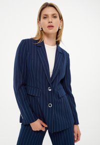 Blazer - stripes
