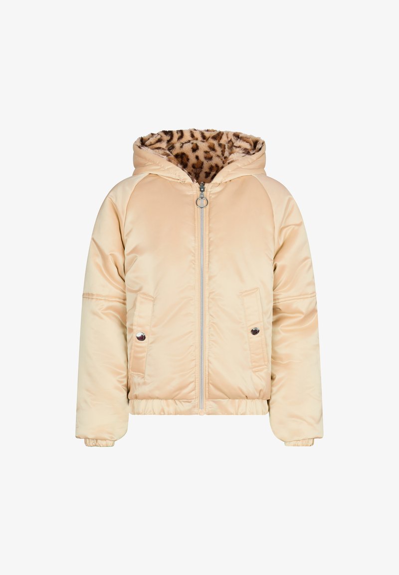 Beżowa kurtka ocieplana z kapturem, z podszewką w panterkę, z zamkiem błyskawicznym z przodu oraz dwoma kieszeniami bocznymi z guzikami.