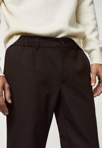 Mango MURLO - Broek - brown