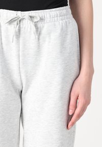Gina Tricot Tall BASIC STRAIGHT - Pantaloni de trening - grey