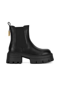 Czarne botki Chelsea ze skóry, z fakturowanym elastycznym panelem, masywną gumową podeszwą i złotą pętelką z tyłu.