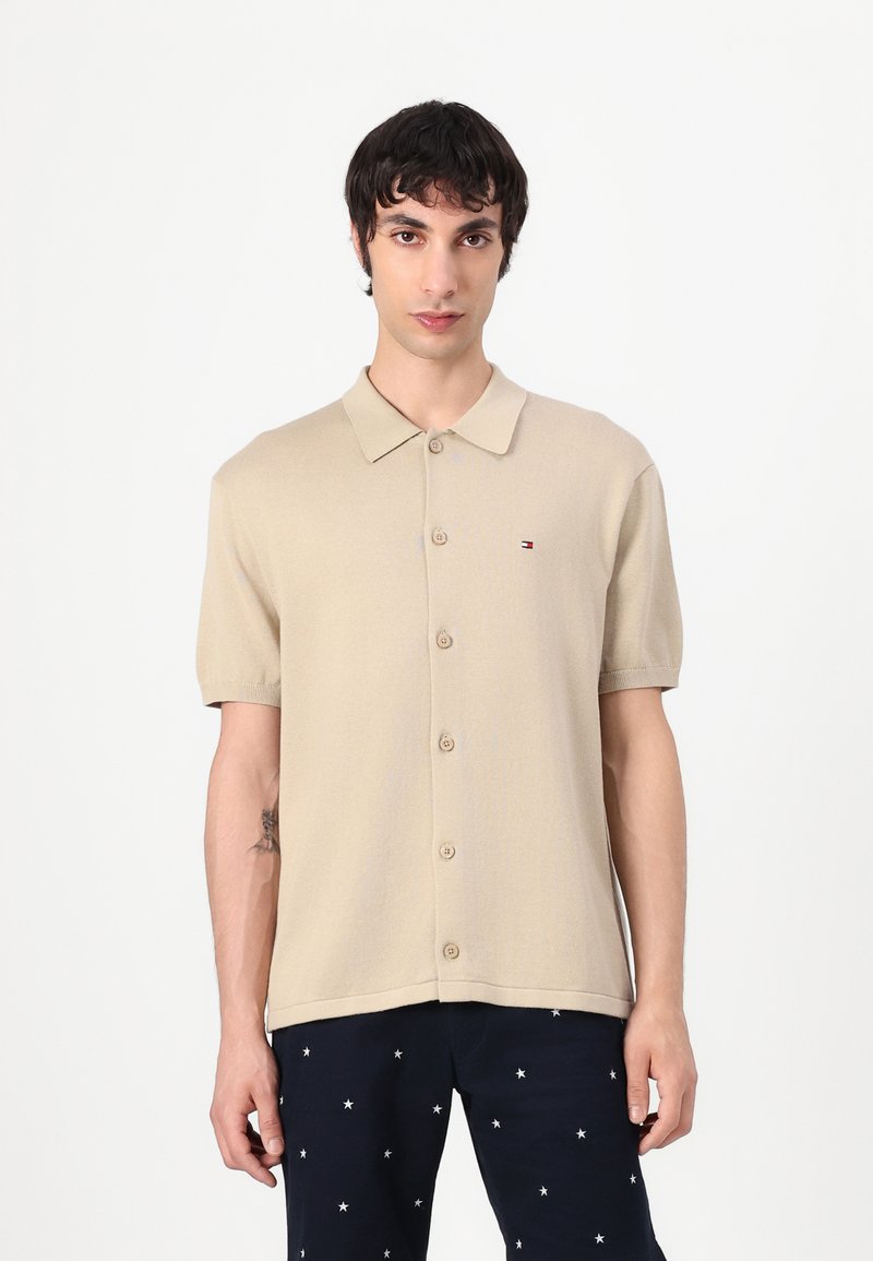 Tommy Hilfiger ESSENTIAL SHIRT - Button down-skjorte - sandalwood