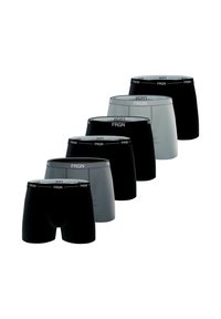 Six paires de boxers en noir et gris. Fabriqués en tissu doux, avec une taille élastique comportant le nom de la marque "FRGN" en blanc.
