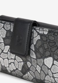 Bosanova Monedero - black