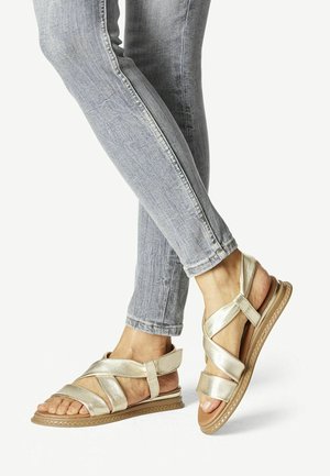 Tamaris Pumps m/ kilehæl - not defined