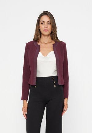 Anna Field by Zalando, Леко яке - winetasting