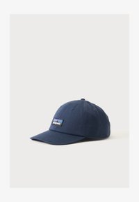 Nevybrané, dark blue
