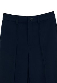 Pantalons bleu marine avec une taille à boutons, des passants de ceinture et une fermeture éclair dissimulée.