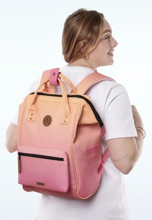 Cabaia ADVENTURER MEDIUM - Tagesrucksack - orange