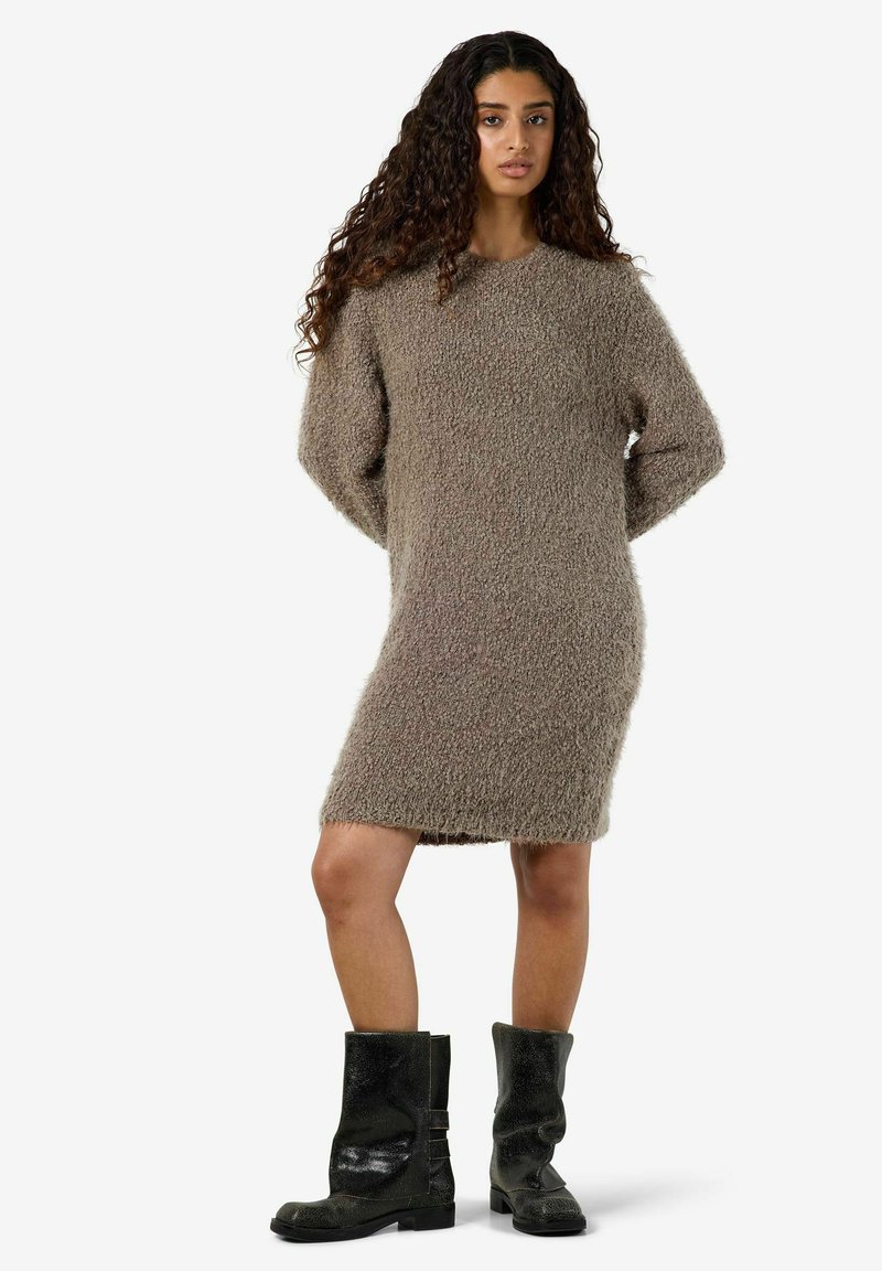 noisy may knit dress NMSASSY L/S O NECK FWD - Jumper dress Homecoming Dresses With Gold