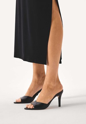 Kazar KIMBERLEY - Šľapky na opätku - black